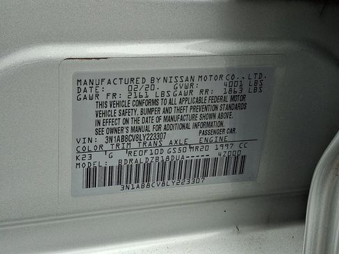 Used 2020 Nissan Sentra SV w/ Trunk Package FWD image 26