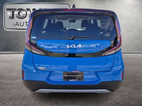 Certified 2025 Kia Soul EX image 6