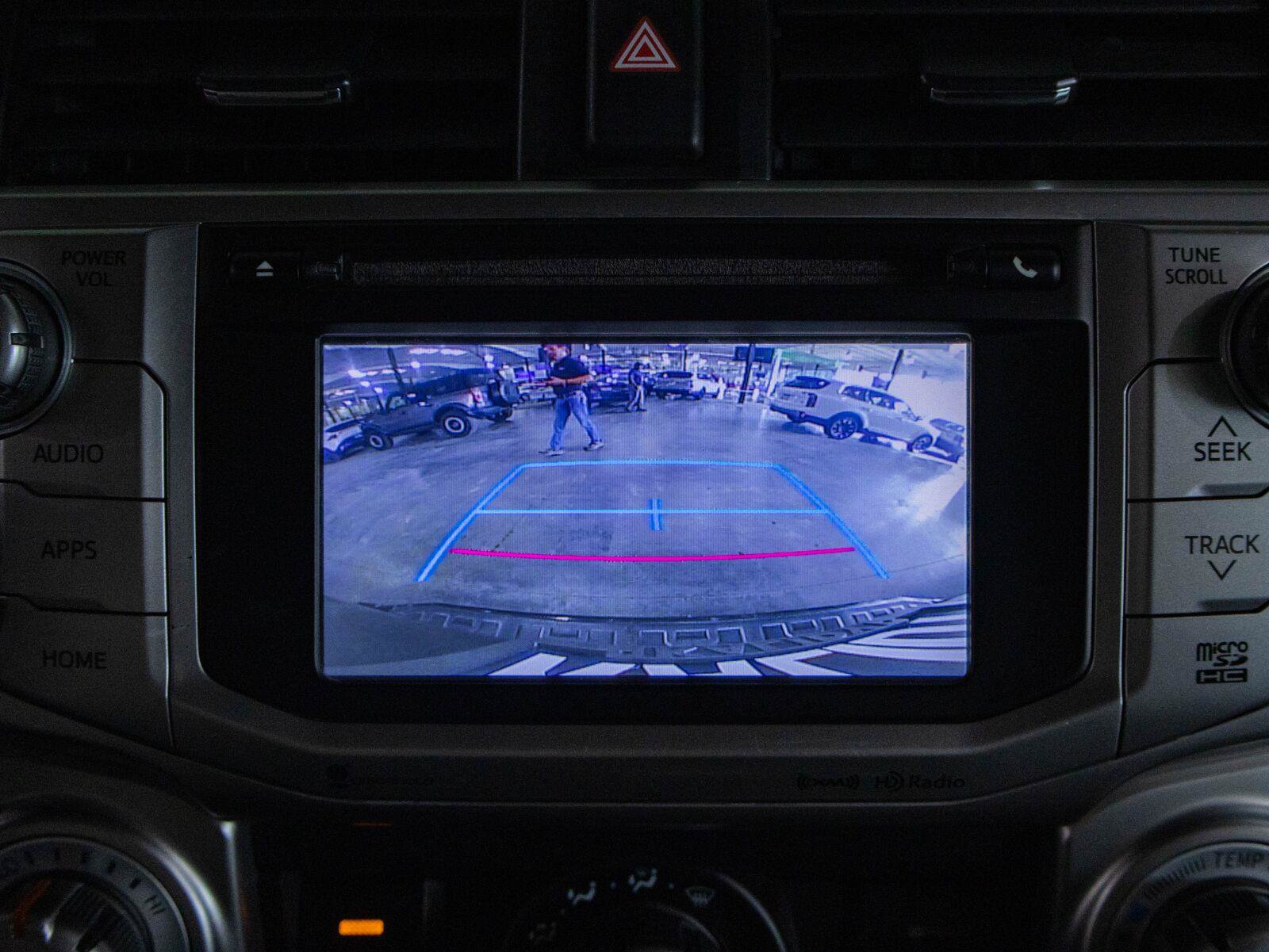Used 2016 Toyota 4Runner SR5 Premium RWD image 7