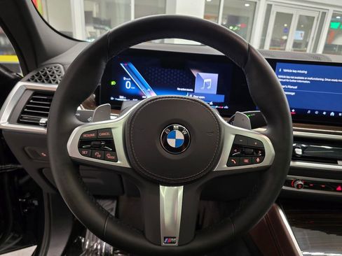 Used 2026 BMW X6 xDrive40i AWD/4WD image 18