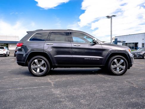 Used 2015 Jeep Grand Cherokee Limited w/ Trailer Tow Group IV AWD/4WD image 14