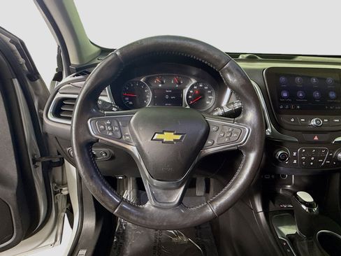 Used 2020 Chevrolet Equinox Premier w/ Premier Redline Edition image 13