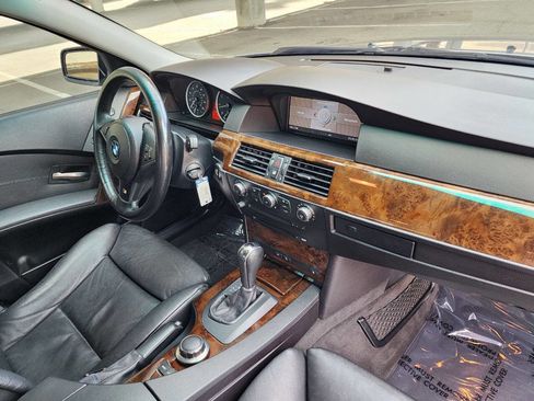 Used 2007 BMW 550i 550i 4dr Sedan image 17