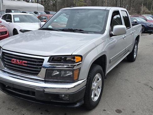 Used 2011 GMC Canyon SLE image 1
