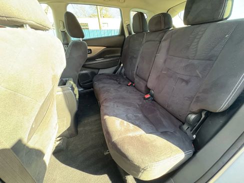 Used 2016 Nissan Murano SV image 15