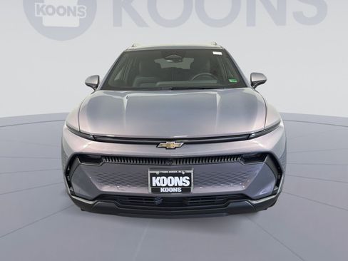New 2026 Chevrolet Equinox EV LT image 11