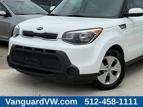 Used 2016 Kia Soul FWD image 4