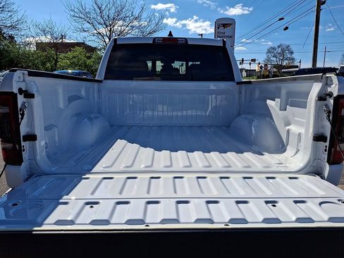 Used 2023 RAM 1500 Big Horn image 34