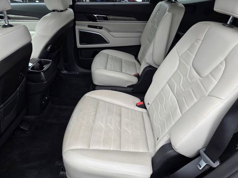 Used 2021 Kia Telluride SX w/ SX Prestige Package AWD/4WD image 12