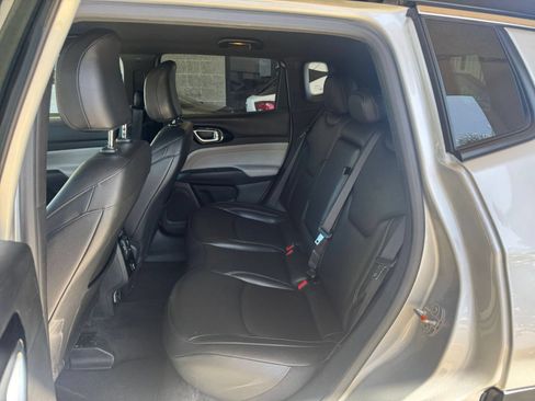 Used 2025 Jeep Compass Limited AWD/4WD image 22
