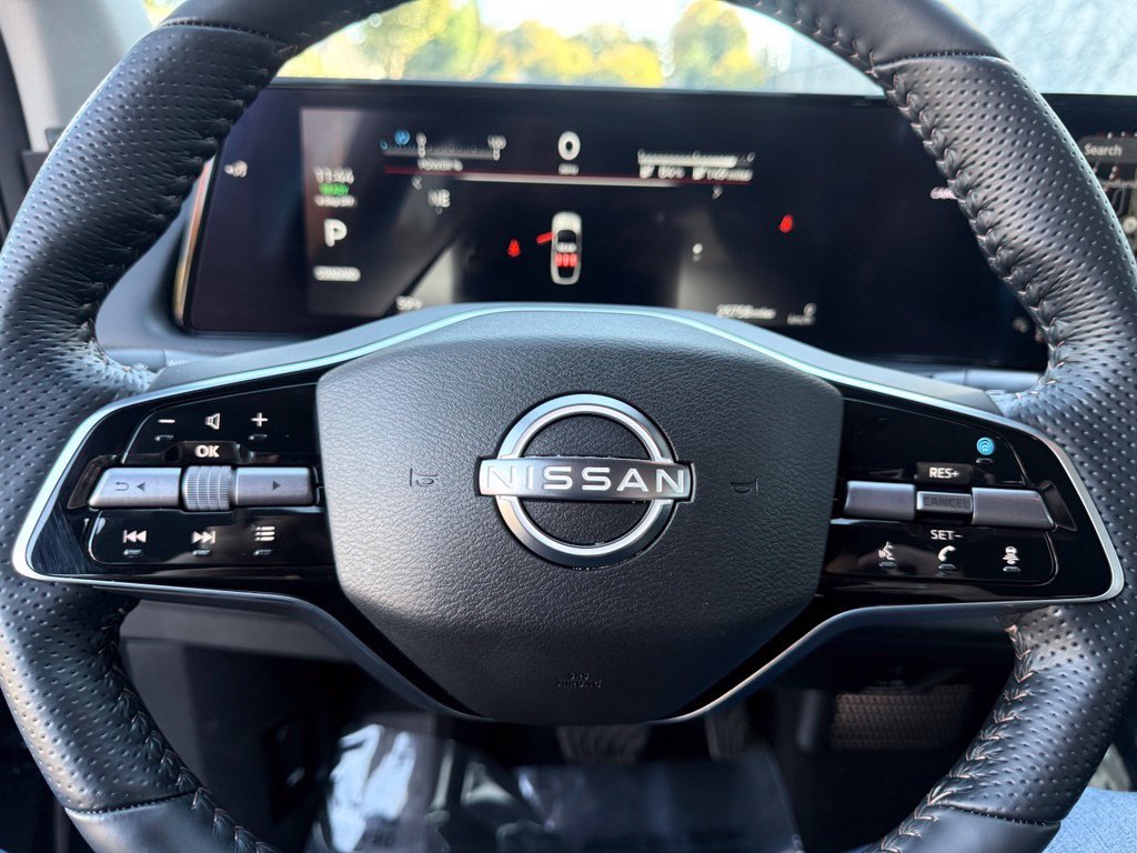 Used 2023 Nissan Ariya FWD image 31