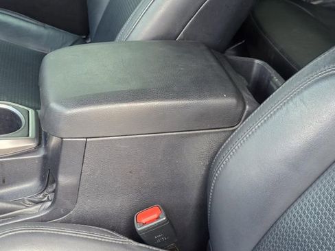 Certified 2020 Toyota Tacoma Limited image 9