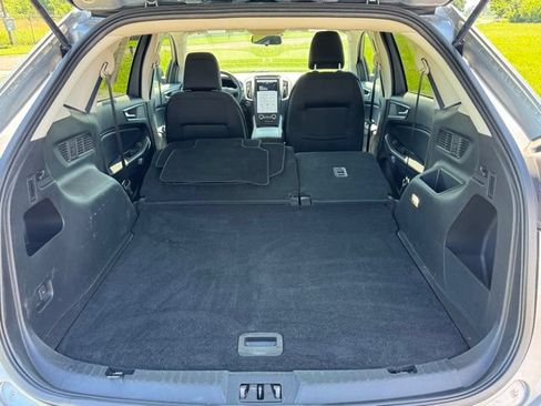 Used 2024 Ford Edge SE AWD/4WD image 7