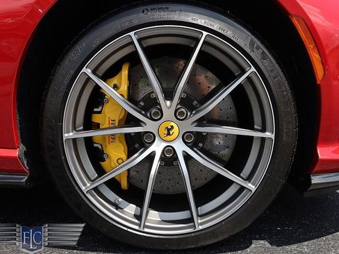 Used 2021 Ferrari 812 GTS RWD image 43