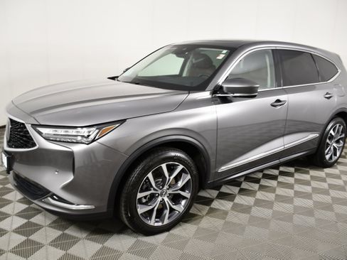 Certified 2024 Acura MDX SH-AWD w/ Technology Package image 10