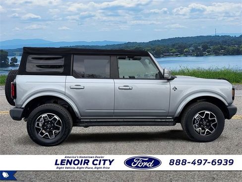 Certified 2021 Ford Bronco Outer Banks image 8