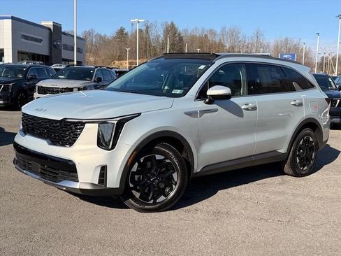 New 2026 Kia Sorento S w/ S Panoramic Sunroof Package FWD image 2