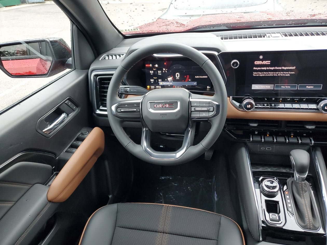 New 2026 GMC Canyon AT4 AWD/4WD image 13