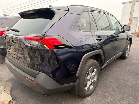Used 2024 Toyota RAV4 XLE AWD/4WD image 4