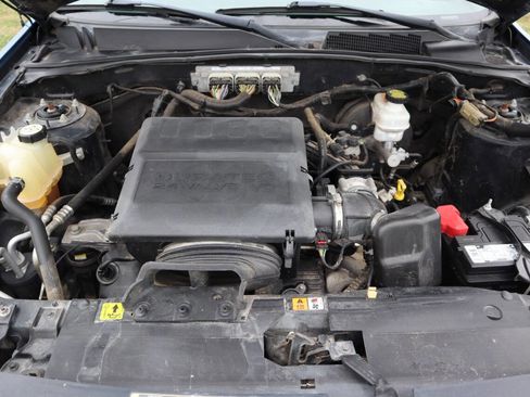 Used 2011 Ford Escape XLT image 33