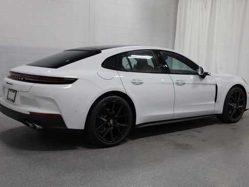New 2026 Porsche Panamera 4 image 9
