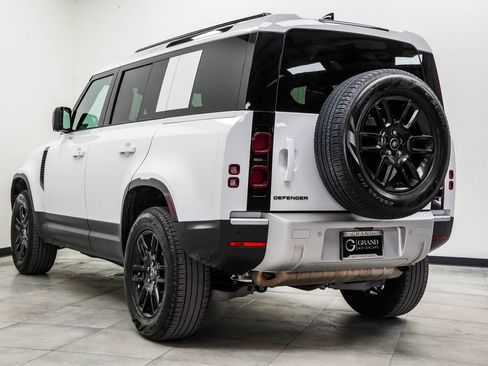 Used 2025 Land Rover Defender 110 S AWD/4WD image 11