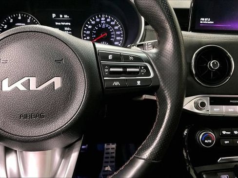 Used 2022 Kia Stinger GT-Line w/ Sun & Sound Package AWD/4WD image 19