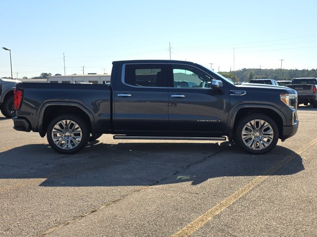Used 2022 GMC Sierra 1500 Denali w/ Denali Premium Package AWD/4WD image 6