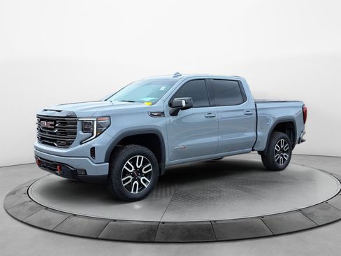 Used 2025 GMC Sierra 1500 AT4 w/ AT4 Premium Package AWD/4WD image 3