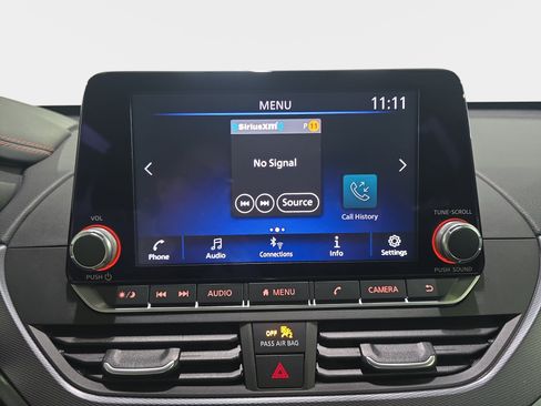 Used 2023 Nissan Altima 2.5 SR FWD image 18
