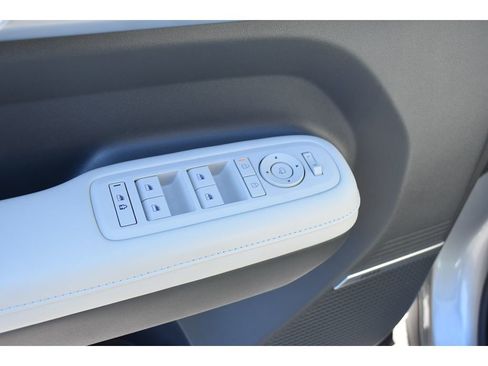 Used 2024 Hyundai Santa Fe Limited image 17