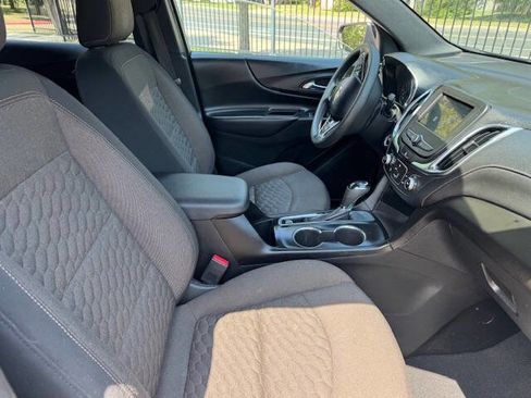 Used 2019 Chevrolet Equinox LT image 25