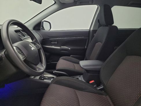 Used 2019 Mitsubishi Outlander Sport SE image 17