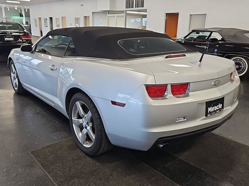 Used 2011 Chevrolet Camaro LT RWD image 7