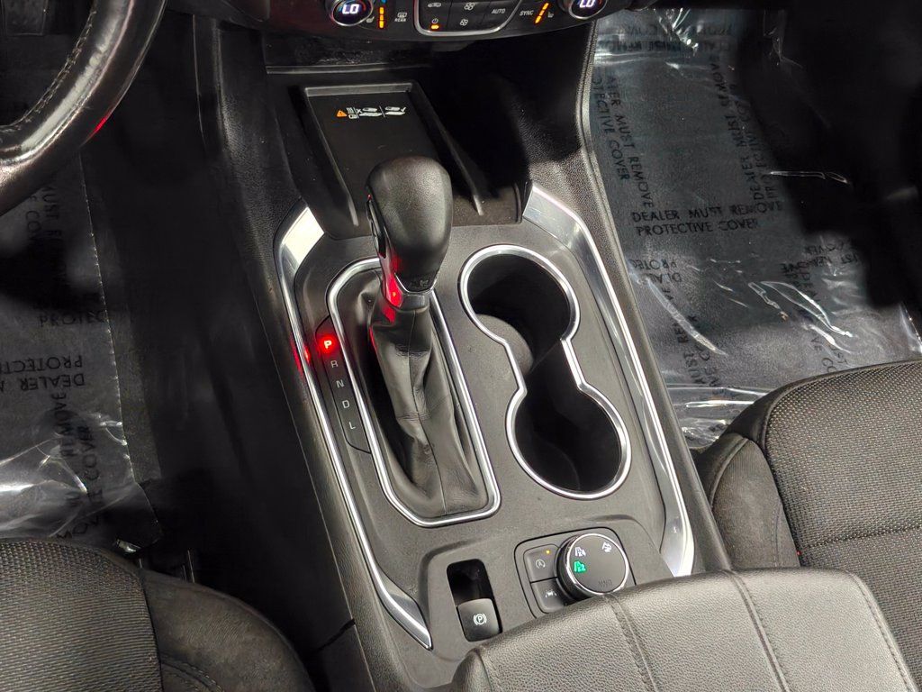 Used 2022 Chevrolet Traverse LT AWD/4WD image 8