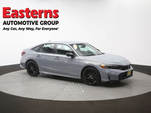 Used 2025 Honda Civic Sport image 47
