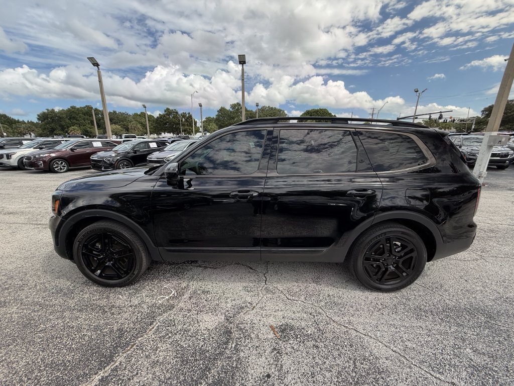 Certified 2025 Kia Telluride SX X-Line AWD/4WD image 8