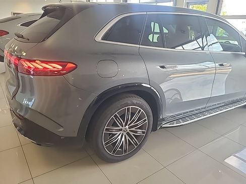 Used 2023 Mercedes-Benz EQS 450+ SUV image 6