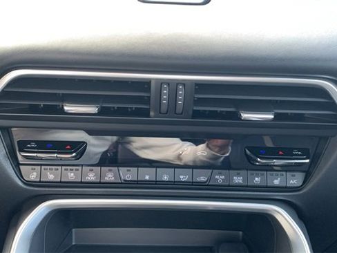 New 2025 MAZDA CX-70 3.3 Turbo S w/ Premium Package image 16