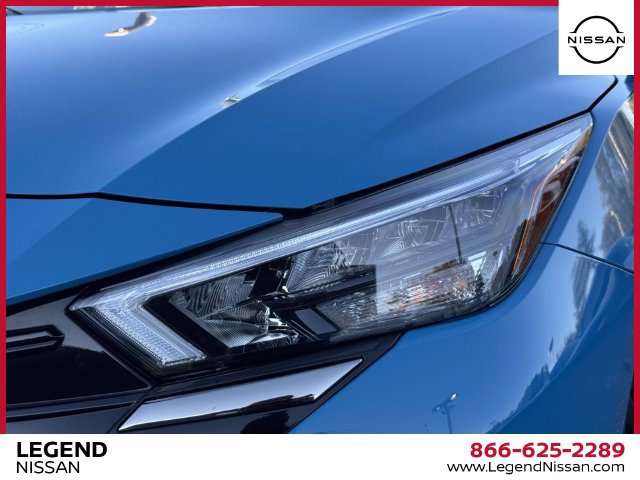 Used 2025 Nissan Versa SR w/ Trunk Package FWD image 10