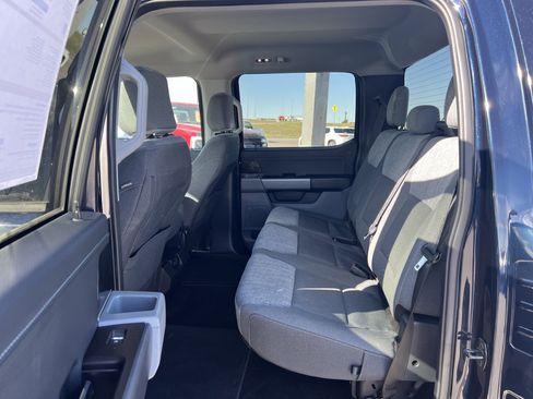 Certified 2022 Ford F150 XLT w/ Equipment Group 301A Mid image 19