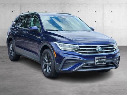 New 2024 Volkswagen Tiguan SE