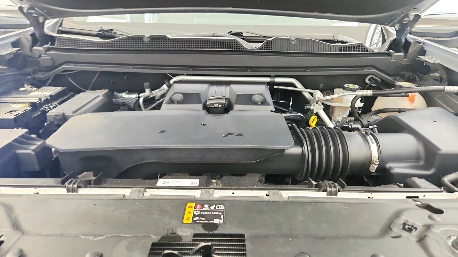 Used 2024 Chevrolet Colorado ZR2 w/ ZR2 Bison Edition AWD/4WD image 35