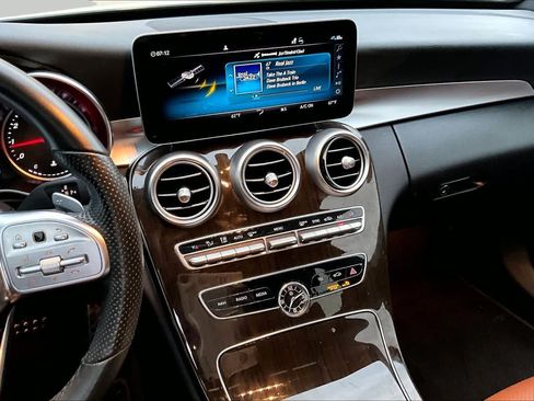 Used 2020 Mercedes-Benz C 300 Sedan image 7