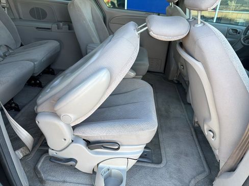 Used 2003 Dodge Grand Caravan Sport FWD image 89