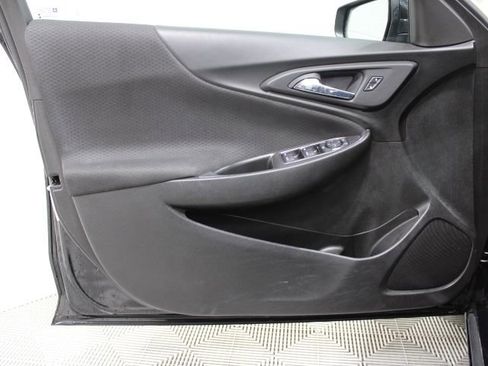 Used 2022 Chevrolet Malibu LT image 15