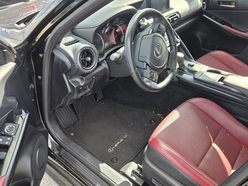 Used 2025 Lexus IS 350 F Sport RWD image 9