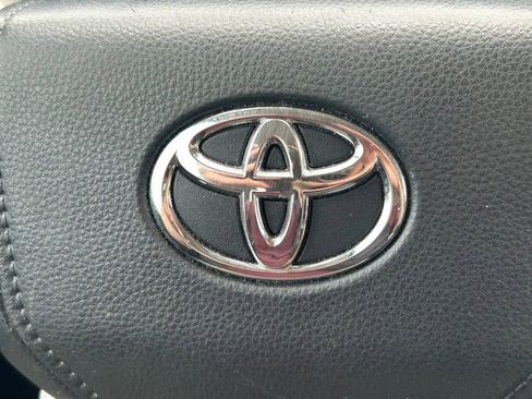 Used 2023 Toyota Tundra Limited w/ Power Package image 41