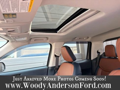 Used 2024 Ford Maverick Lariat w/ 4K Tow Package AWD/4WD image 11