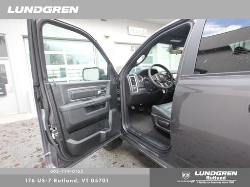 Used 2022 RAM 1500 Warlock AWD/4WD image 12